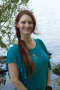 Headshot of Jennifer Brodsky