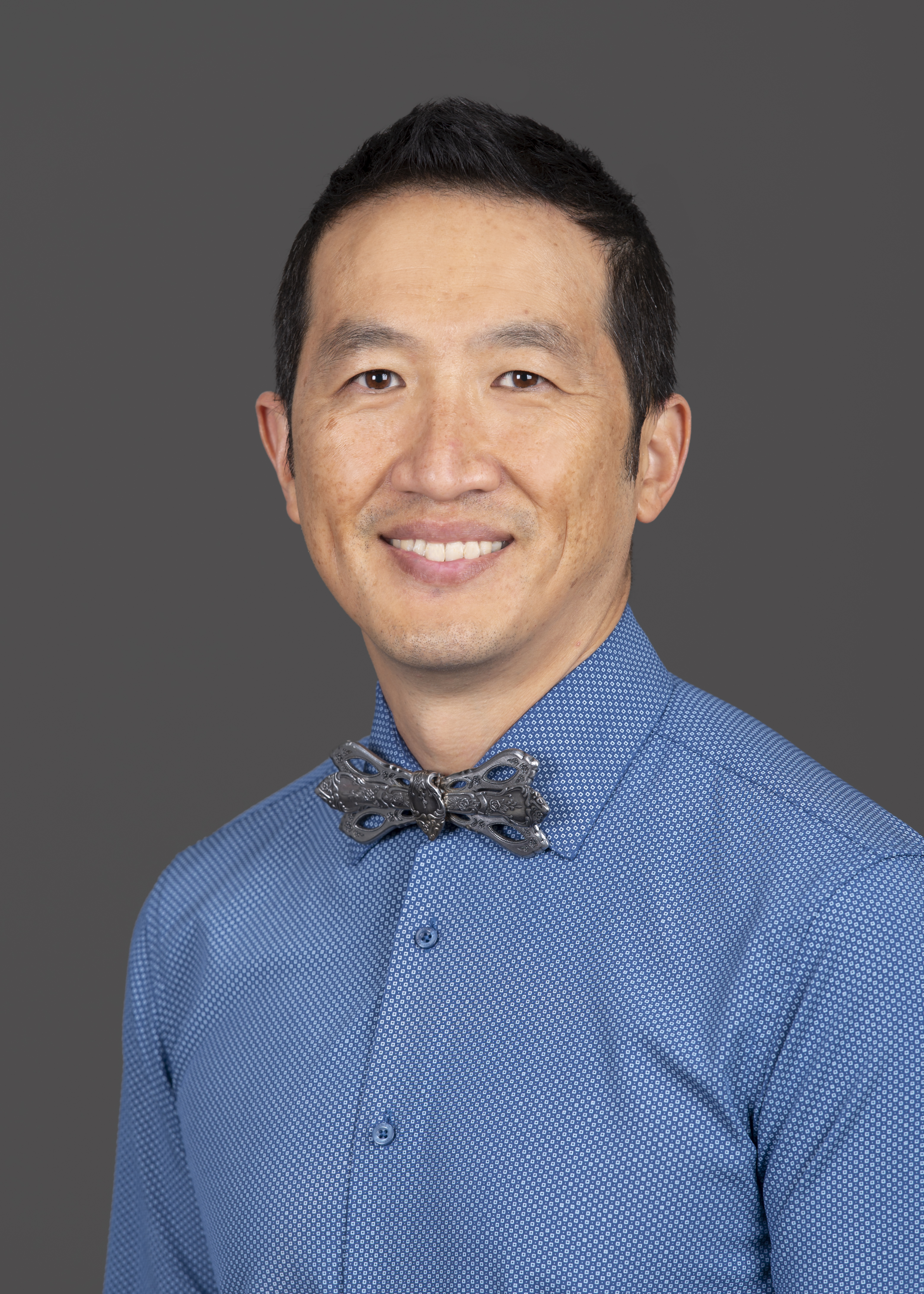 Headshot photo of Kelvin Ng, M.D.