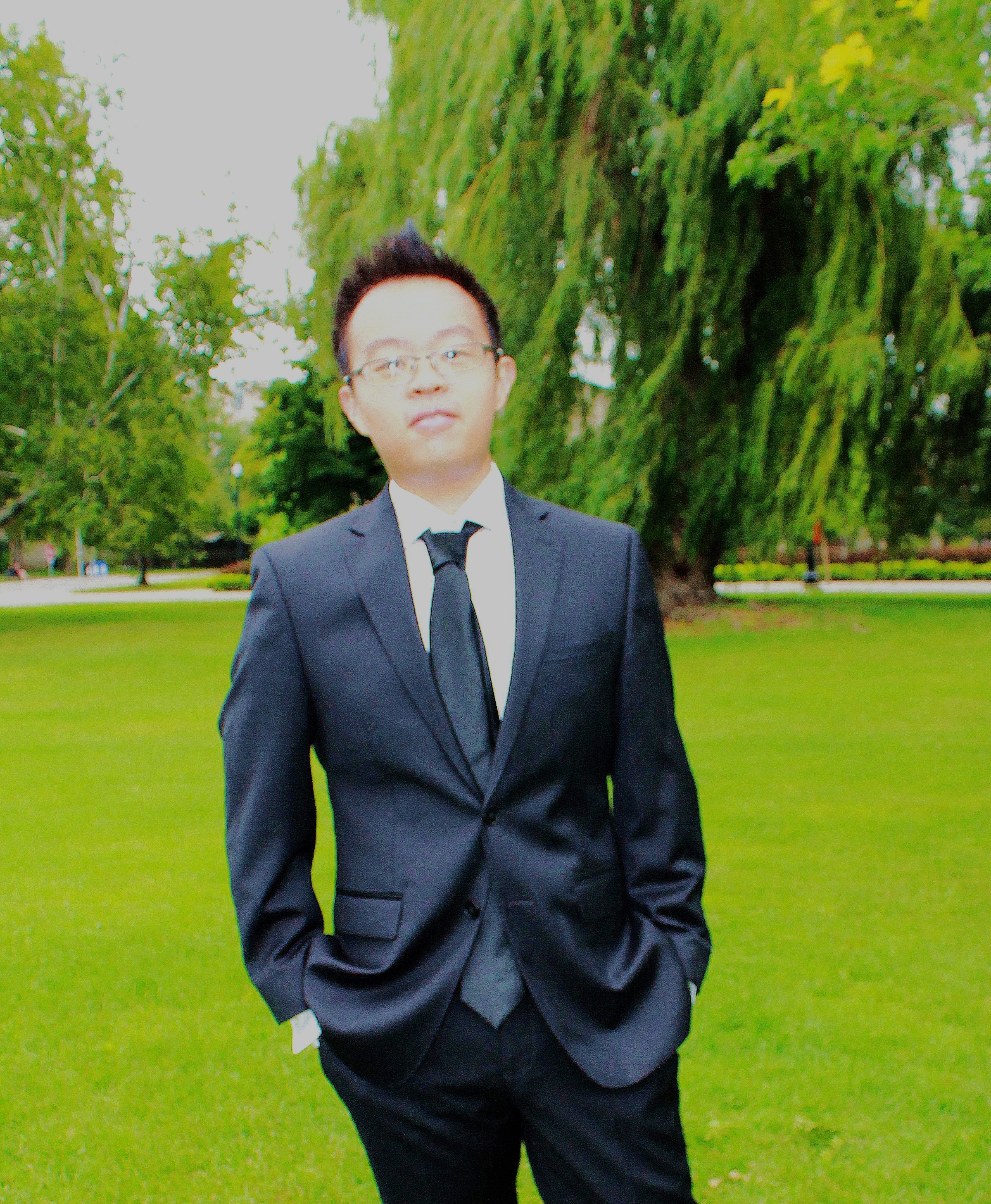 Headshot photo of Ziqi "Hugo" Wang, Ph.D. 