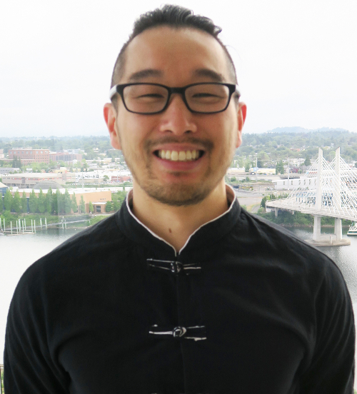 Headshot photo of Jonathan Yih, D.M.D., M.S.
